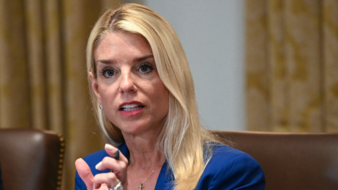 Trump says Attorney General Pam Bondi will resign, “fired” Trump says Attorney General Pam Bondi will resign, “fired”